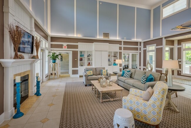 Building Photo - The Cove at Priest Lake