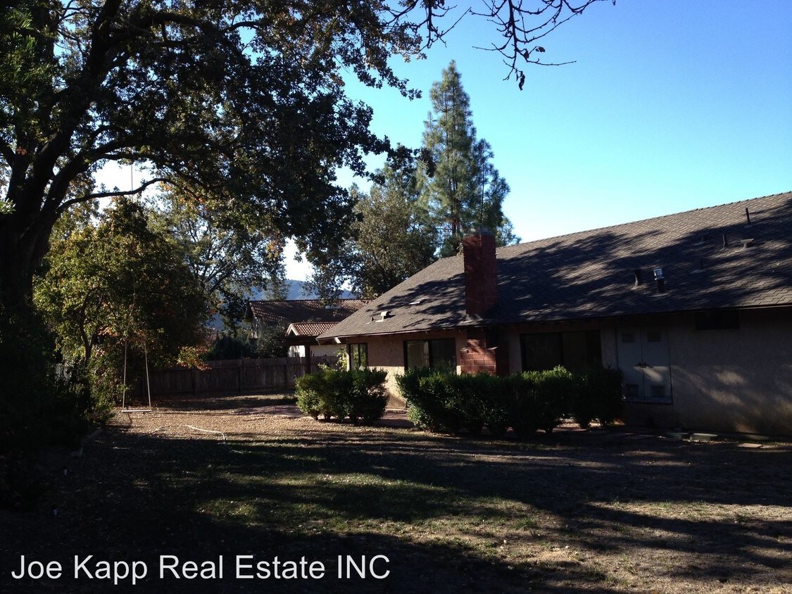 Building Photo - 4 br, 2 bath House - 412 Golden West Ave