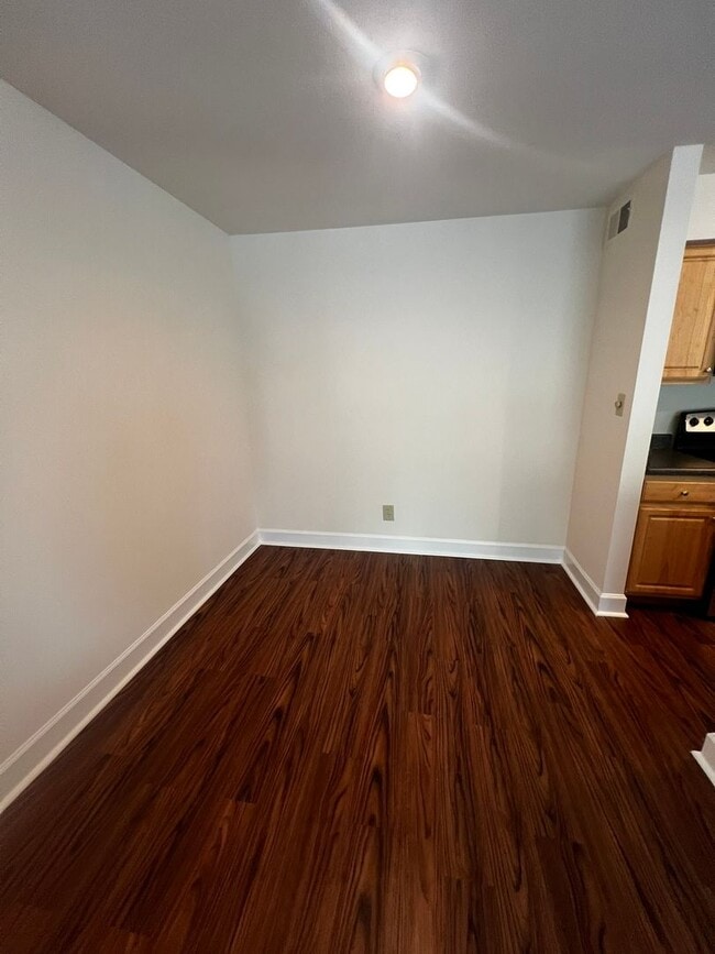Interior Photo - Apartments at Sunset