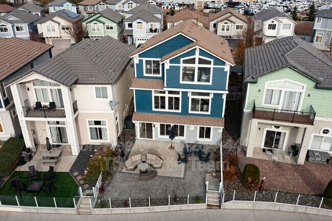 Foto del edificio - 1165 Harbour Cove Ct