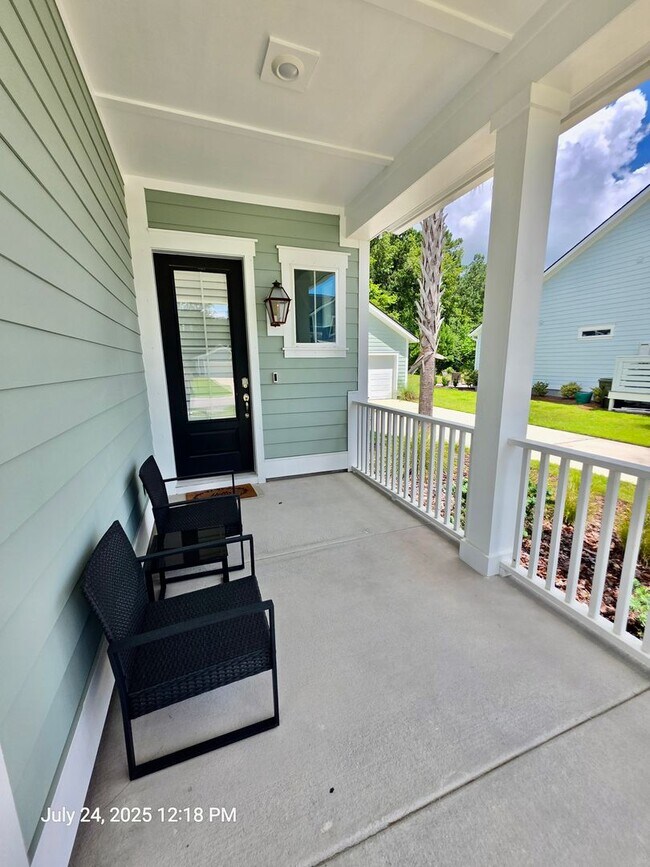 Building Photo - Like new 4 bedroom + loft - Stonoview - Jo...