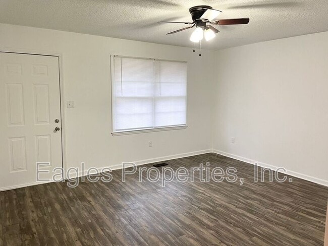 Foto del edificio - 1401 Dakota Ave