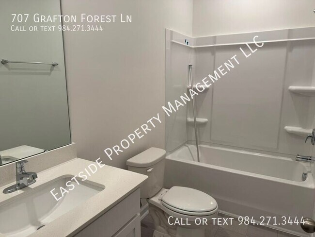 Building Photo - 707 Grafton Frst Ln