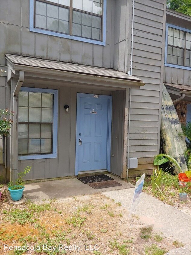 3809 Creighton Rd, Pensacola, FL 32504 House Rental in Pensacola, FL