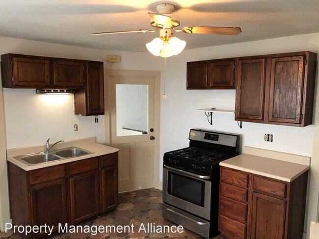 Building Photo - 2 br, 1 bath House - 314 Woodruff Ave-314-02