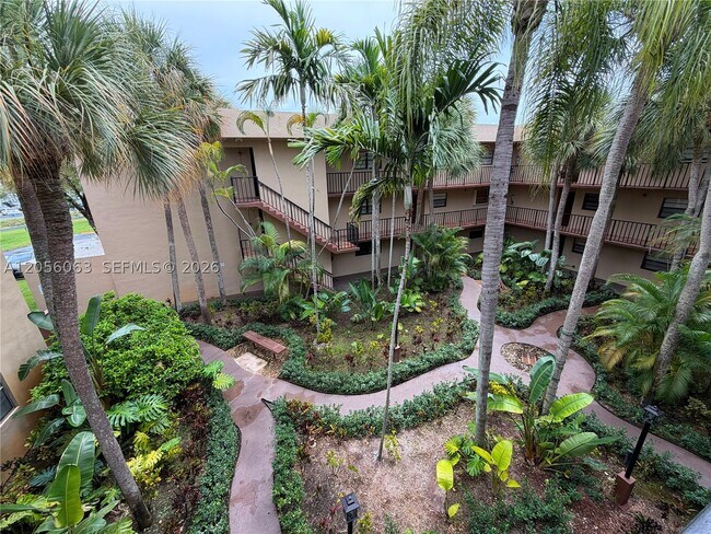 Building Photo - 10875 SW 112th St