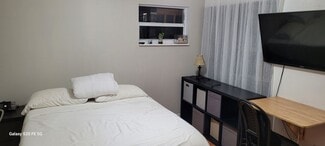 Building Photo - 2315 SW 81st Ave