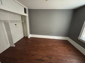 Building Photo - 136-138-138 Stanbridge St Building Photo - 136-138-138 Stanbridge St