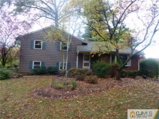 Building Photo - 225 Plainfield Rd