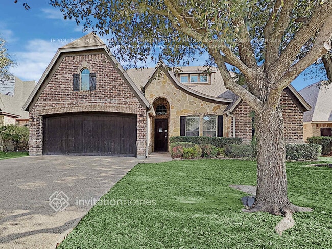 Building Photo - 105 Prairie Dunes Dr
