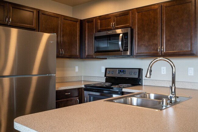 Foto del edificio - 523 N Forest St