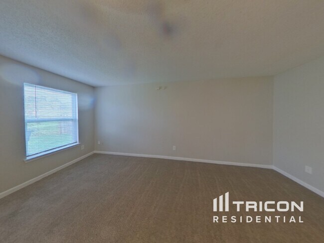 Foto del edificio - 4012 Rosebud Park Dr