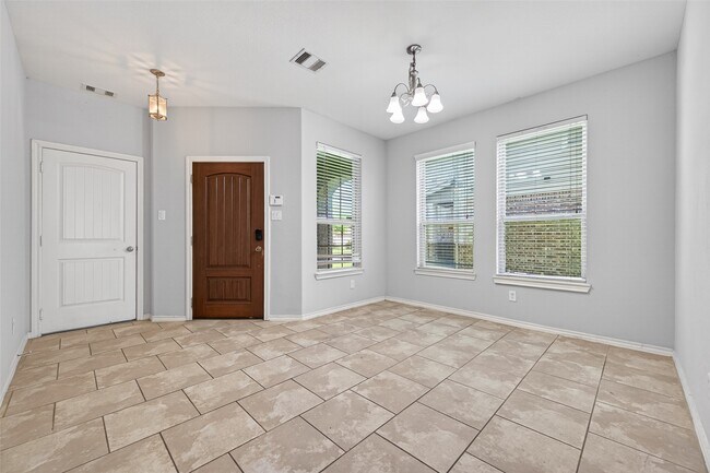 Foto del edificio - 1326 Seagler Pond Ln