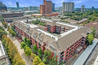 Building Photo - 2400 McCue Rd