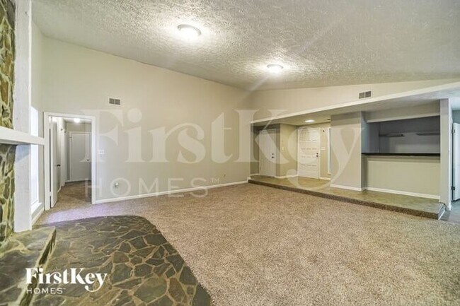 Foto del edificio - 210 Chimney Ridge Trail