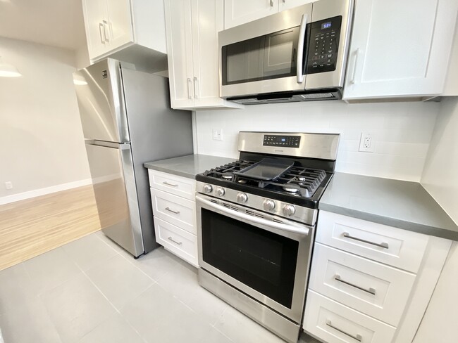 Kitchen - 1006 21st St