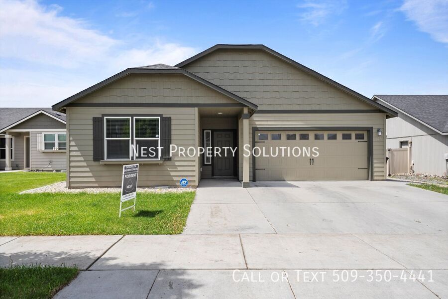 Primary Photo - 558 S Lakeland Dr