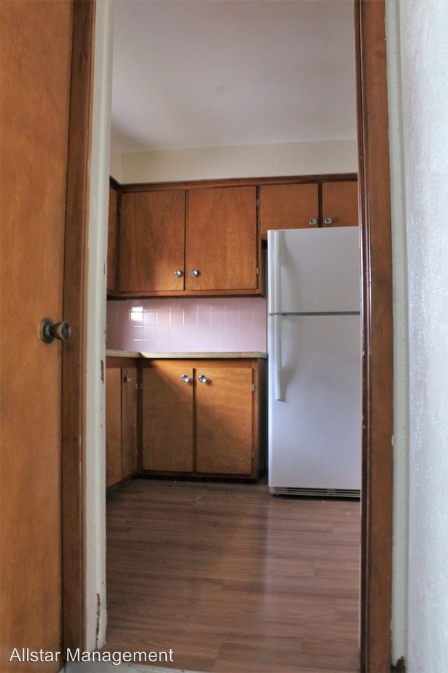 Building Photo - 2 br, 1 bath House - 6251 State Rd DN