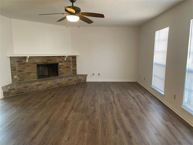 Building Photo - 7533 Parkwood Ln