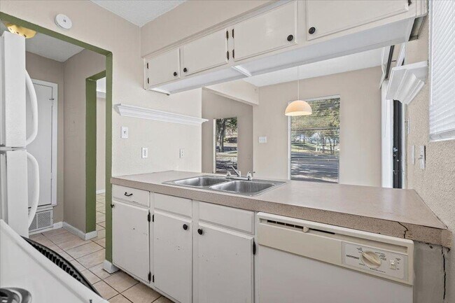 Foto del edificio - 2809 Parker Ln