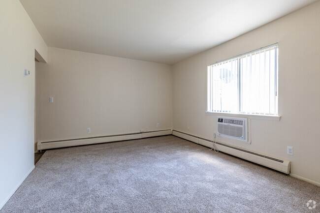 Living Room - Taylor Park Townhomes