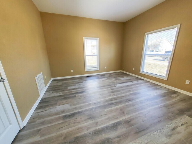 Foto del edificio - 2208 Bird Ave