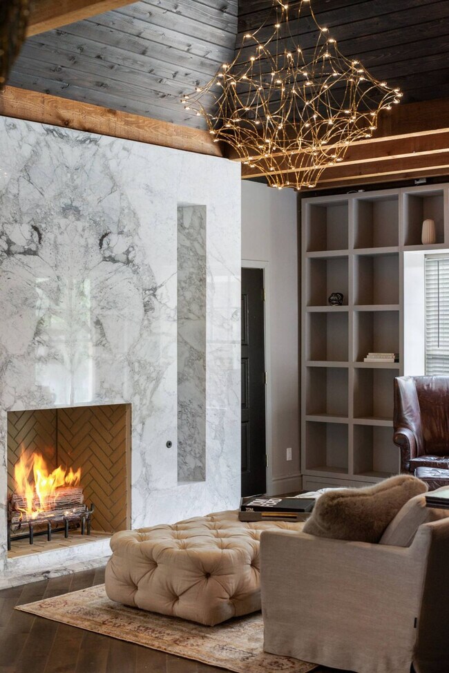 Foto del edificio - 717 Ridgeway St