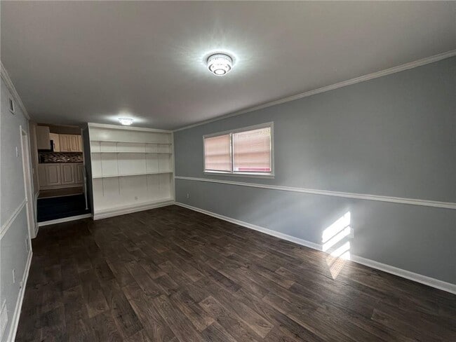 Building Photo - 4016 Elmscourt Dr