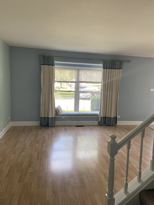 Building Photo - 2318 Oxhill Ct