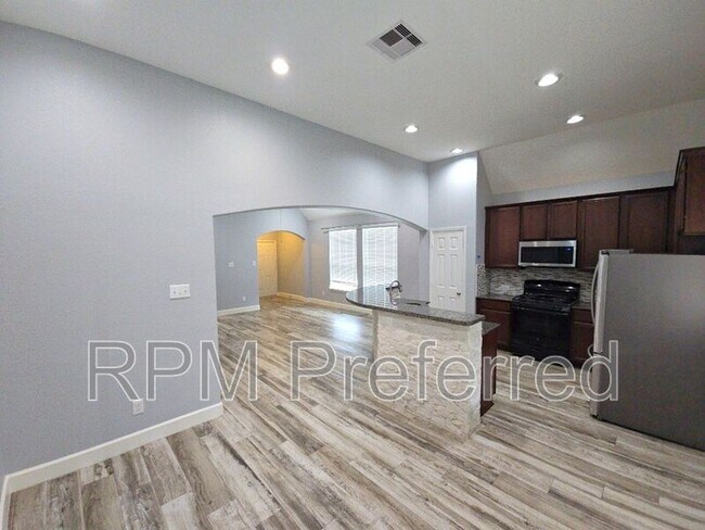 Foto del edificio - 21706 Rainfall Park Dr
