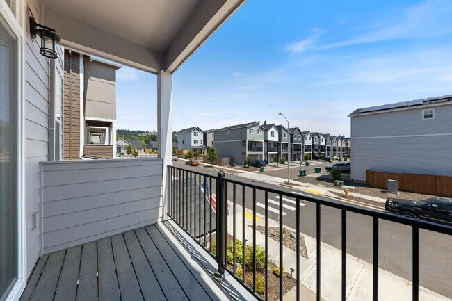 Foto del edificio - Charming 2-Bed with 2.5 Baths in Newberg