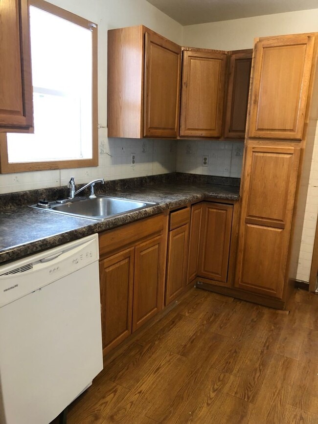 Foto del edificio - 546 Valley St