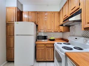 Building Photo - 2209 S Braeswood Blvd
