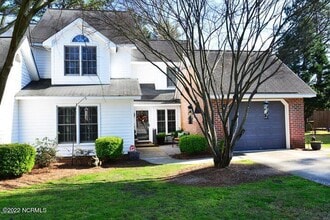 Building Photo - 400 Georgetown Ct