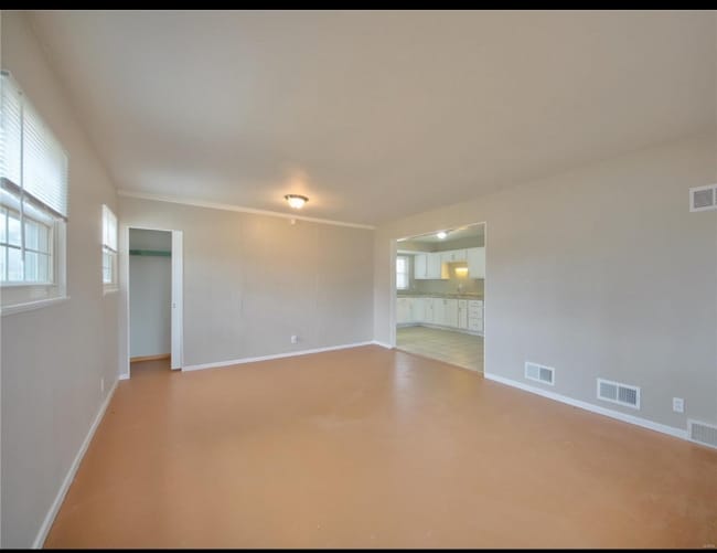 Building Photo - 10343 Durness Dr