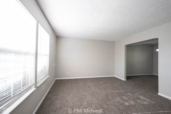 Foto del edificio - 6106 Pillory Dr