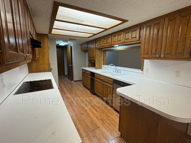 Foto del edificio - 9715 S 92nd E Ave