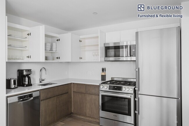 Foto del edificio - 107 Columbia Heights