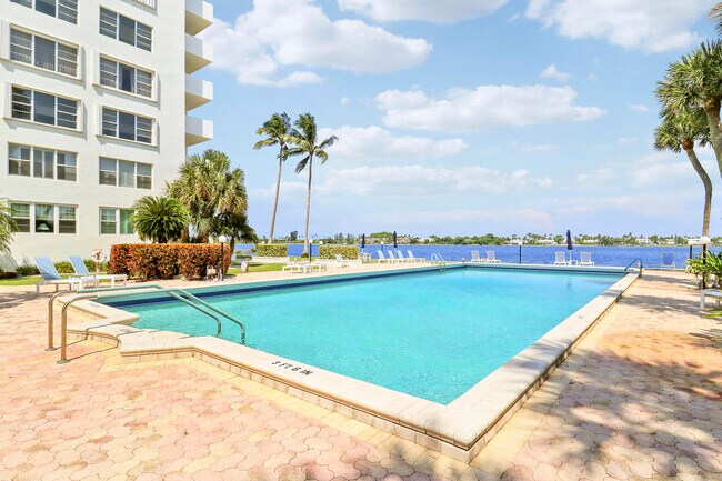 Foto del edificio - 2800 N Flagler Dr