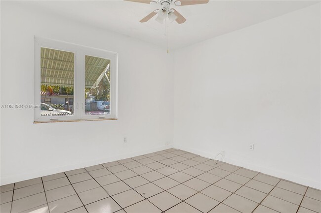 Foto del edificio - 5985 SW 41st St