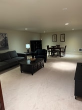 Building Photo - 15515 SE River Forest Dr