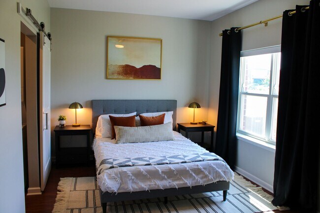 Foto del edificio - 3221 Redhawk St