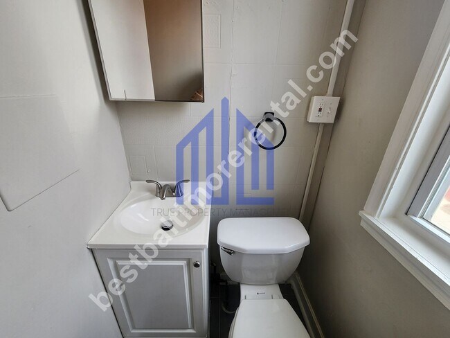 Foto del edificio - 2535 Greenmount Ave