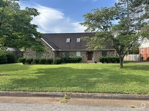 Building Photo - 261 Mcgough Blvd