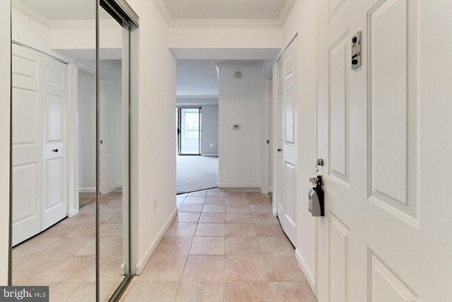 Foto del edificio - 2121 Jamieson Ave