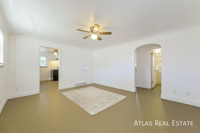 Building Photo - 6205 W 40th Ave