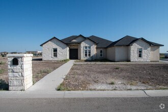 Building Photo - 206 Persimmon Dr