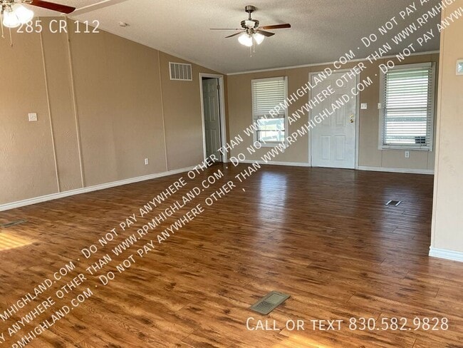Building Photo - 285 CR 112