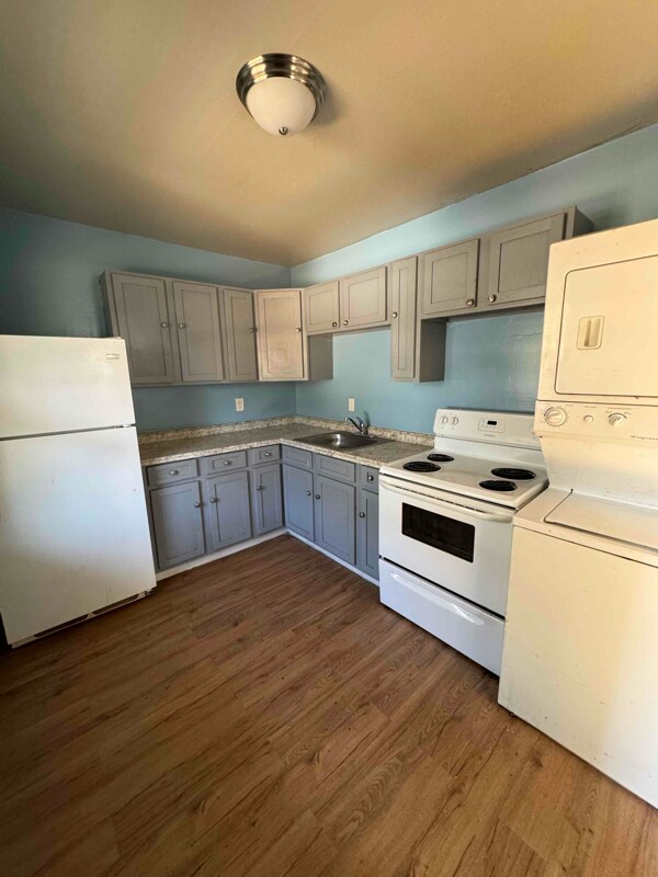 1240 Redding Rd, Milledgeville, GA 31061 Room for Rent in