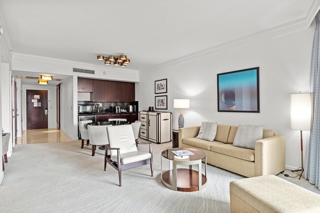 Foto del edificio - 4360 Collins Ave